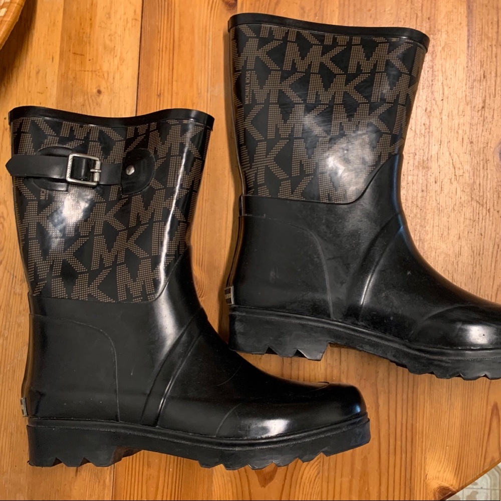 Michael Kors Logo Rain Boots Size 9